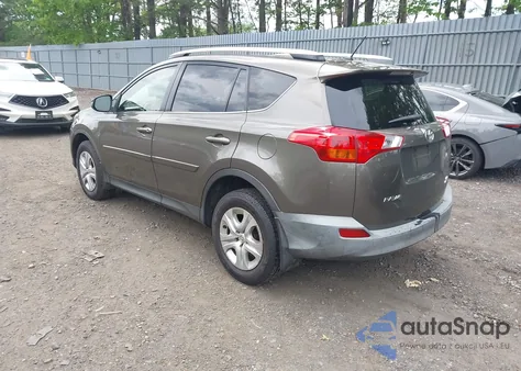 2015 Toyota Rav4 Le from USA, damaged, VIN JTMBFREV4FD147875